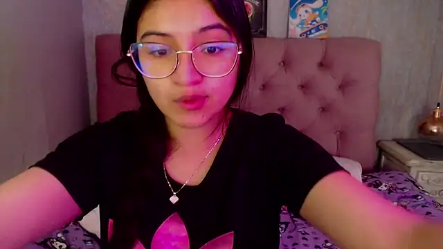 Snapshot of laurenelove chatting on September 22, 2025, 3:08 am laurenelove online show from September 22, 2025, 3:08 am
