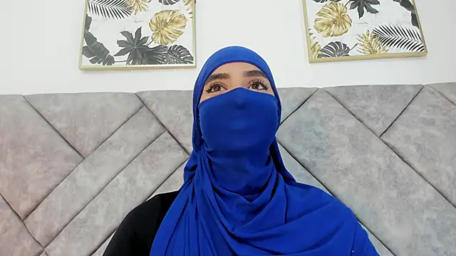 Snapshot of nayiraa_ chatting on March 26, 2026, 8:03 pm nayiraa online show from March 26, 2026, 8:03 pm