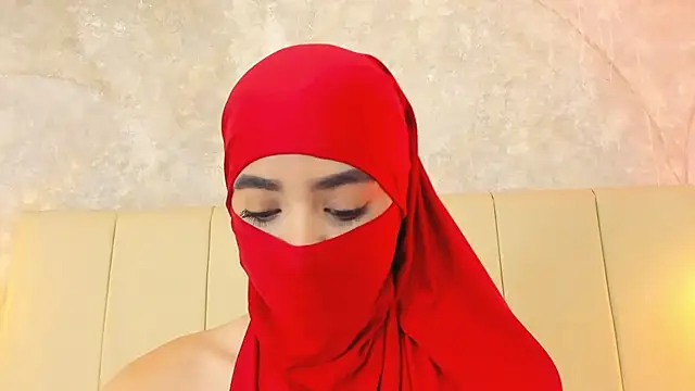 Snapshot of nayiraa_ chatting on May 12, 2026, 11:40 am nayiraa online show from May 12, 2026, 11:40 am