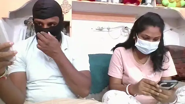 Lovlycouple1 online show from November 10, 2025, 5:12 pm