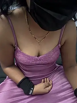 Lovlycouple1 online show from May 5, 2026, 7:11 pm