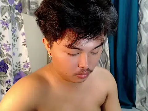 Snapshot of Lustfulljohnx chatting on June 21, 2026, 2:19 pm Lustfulljohnx online show from June 21, 2026, 2:19 pm