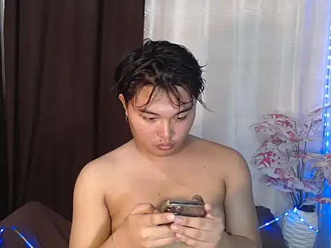 Snapshot of Lustfulljohnx chatting on July 25, 2026, 11:52 am Lustfulljohnx online show from July 25, 2026, 11:52 am