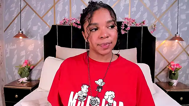 LisaMendez online show from May 2, 2026, 3:55 am