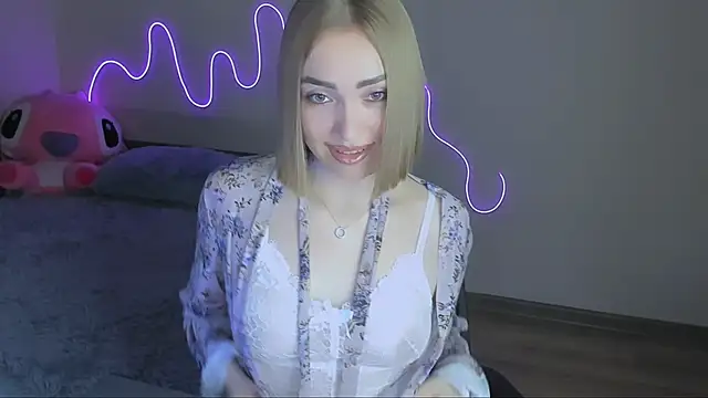 LaraKrein lk online show from December 4, 2025, 6:05 pm