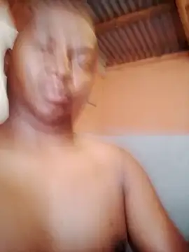 liamer25 online show from October 13, 2025, 9:42 am