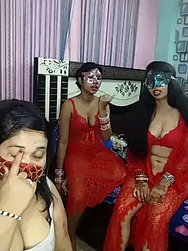 Snapshot of Sexy_anaamika chatting on October 12, 2025, 7:07 am Sexy anaamika online show from October 12, 2025, 7:07 am