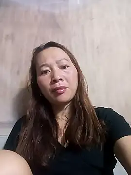 Snapshot of Bianly chatting on October 3, 2025, 10:51 pm Bianly online show from October 3, 2025, 10:51 pm
