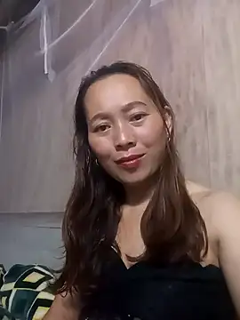 Snapshot of Bianly chatting on October 13, 2025, 12:27 pm Bianly online show from October 13, 2025, 12:27 pm