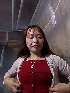 Bianly online show from November 4, 2025, 2:32 am