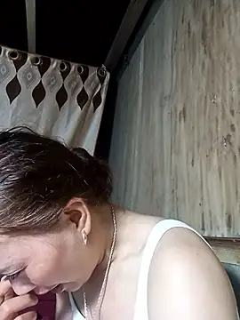 Snapshot of Bianly chatting on February 17, 2026, 2:02 pm Bianly online show from February 17, 2026, 2:02 pm