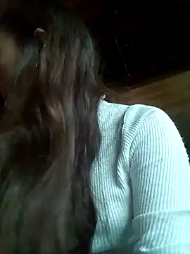 Bianly online show from May 2, 2026, 12:37 am