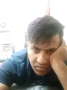 nareshrddd5 online show from October 19, 2025, 5:02 pm