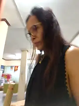 Snapshot of Mama_Eva_1 chatting on October 21, 2025, 11:49 pm Mama Eva 1 online show from October 21, 2025, 11:49 pm