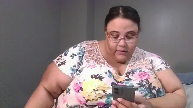 SexyBBW10790 online show from May 4, 2026, 2:18 am