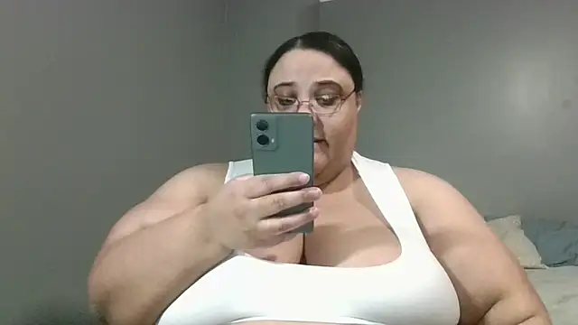 SexyBBW10790 online show from May 7, 2026, 2:17 am