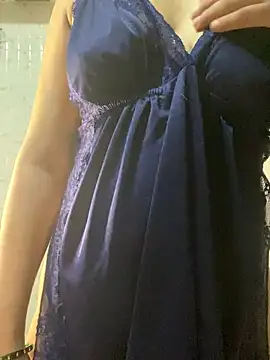 MONA 0213 online show from September 15, 2025, 6:52 pm