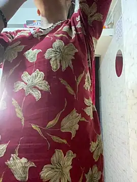 MONA 0213 online show from September 21, 2025, 6:20 pm