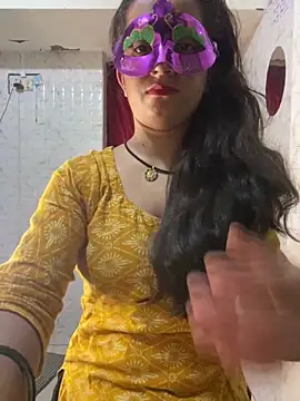 MONA 0213 online show from September 25, 2025, 7:17 pm