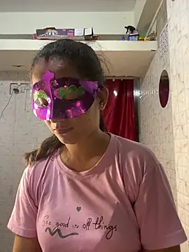 MONA 0213 online show from September 28, 2025, 6:46 pm