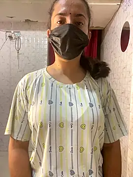 MONA 0213 online show from October 10, 2025, 7:13 pm