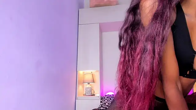 JoyceBlake online show from December 4, 2025, 7:44 pm