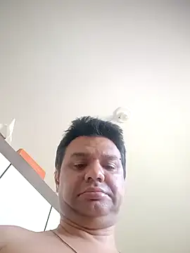 Crocante Hot online show from November 16, 2025, 4:34 pm