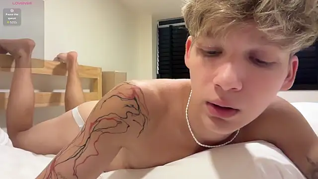 walter cute online show from May 14, 2026, 12:23 pm