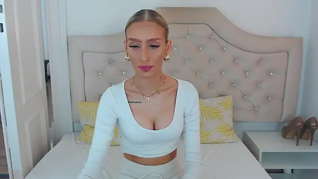 NatalieSensual online show from April 26, 2026, 1:42 pm