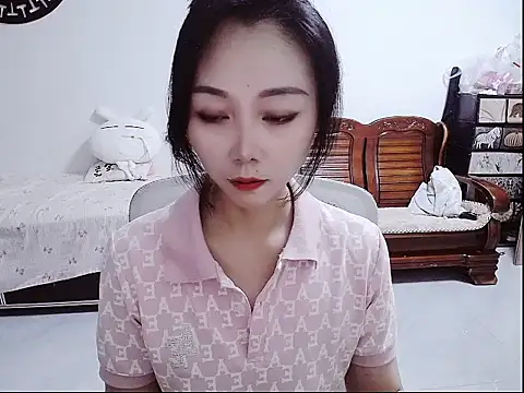 linger888 online show from July 30, 2026, 8:52 pm