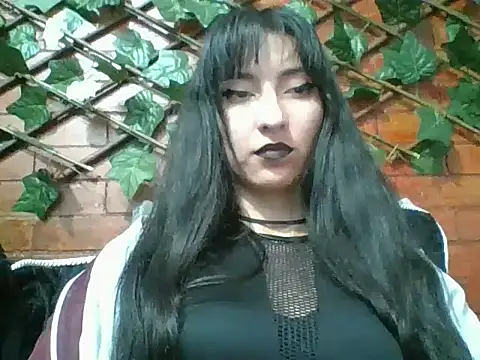 Snapshot of a_miss chatting on September 20, 2025, 12:44 am a miss online show from September 20, 2025, 12:44 am