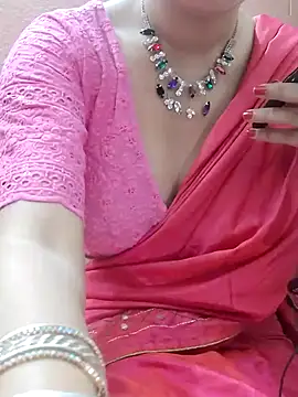 Hot-rima online show from May 3, 2026, 2:50 am