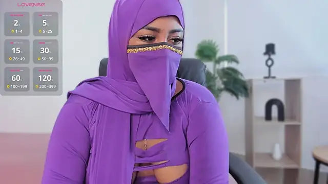 yasmin elite online show from October 12, 2025, 11:20 am