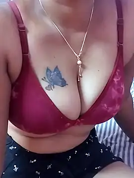 Snapshot of Tamil_Amul chatting on February 9, 2026, 2:59 am Tamil Amul online show from February 9, 2026, 2:59 am