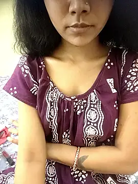 Snaya-baby online show from May 6, 2026, 10:53 am