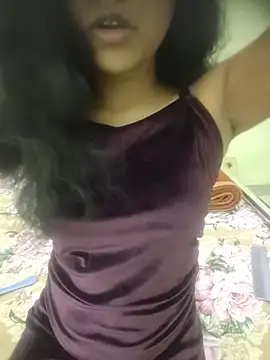Snapshot of Snaya-baby chatting on July 4, 2026, 7:58 am Snaya-baby online show from July 4, 2026, 7:58 am