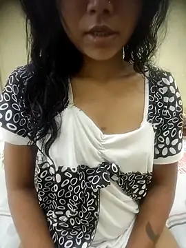 Snapshot of Snaya-baby chatting on July 5, 2026, 8:10 am Snaya-baby online show from July 5, 2026, 8:10 am