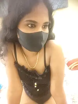 Snapshot of Snaya-baby chatting on July 6, 2026, 3:03 pm Snaya-baby online show from July 6, 2026, 3:03 pm
