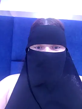  Douna -  online show from October 13, 2025, 9:04 pm