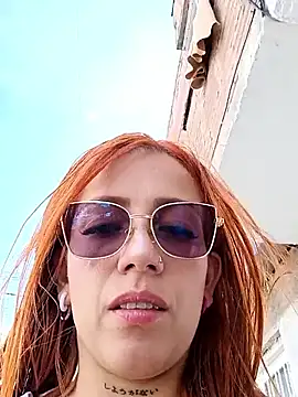 Snapshot of Alis_xxx chatting on September 19, 2025, 7:25 pm Alis xxx online show from September 19, 2025, 7:25 pm