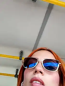 Snapshot of Alis_xxx chatting on October 2, 2025, 6:15 pm Alis xxx online show from October 2, 2025, 6:15 pm