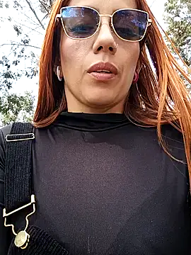 Snapshot of Alis_xxx chatting on October 6, 2025, 7:00 pm Alis xxx online show from October 6, 2025, 7:00 pm