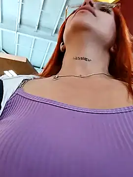 Snapshot of Alis_xxx chatting on October 9, 2025, 7:12 pm Alis xxx online show from October 9, 2025, 7:12 pm