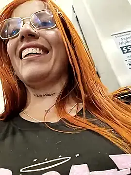 Snapshot of Alis_xxx chatting on October 14, 2025, 7:03 pm Alis xxx online show from October 14, 2025, 7:03 pm