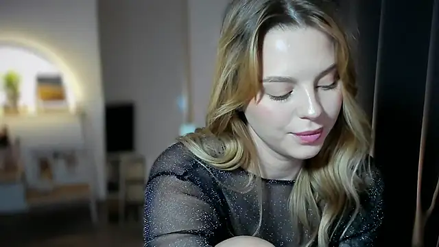 Snapshot of LilyFlamee chatting on February 19, 2026, 2:46 pm LilyFlamee online show from February 19, 2026, 2:46 pm