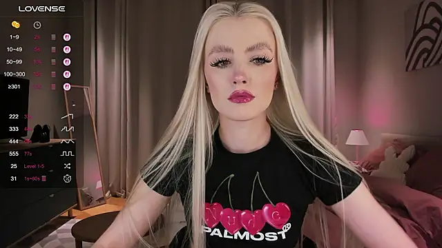 Snapshot of sashaloveyou chatting on March 3, 2026, 11:43 pm sashaloveyou online show from March 3, 2026, 11:43 pm