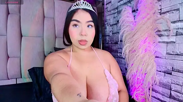 Samy Grey01 online show from May 5, 2026, 3:14 am