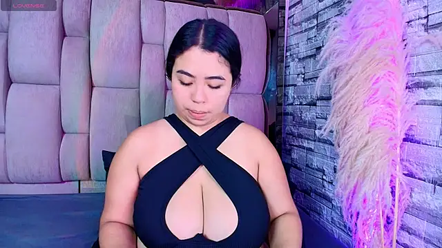 Samy Grey01 online show from May 6, 2026, 3:35 am