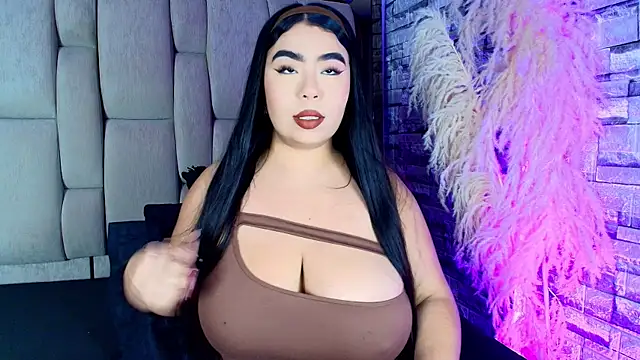 Samy Grey01 online show from July 30, 2026, 8:19 pm