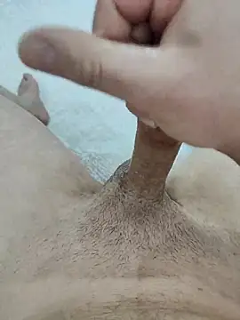 Snapshot of cenk263 chatting on March 18, 2026, 2:42 pm cenk263 online show from March 18, 2026, 2:42 pm